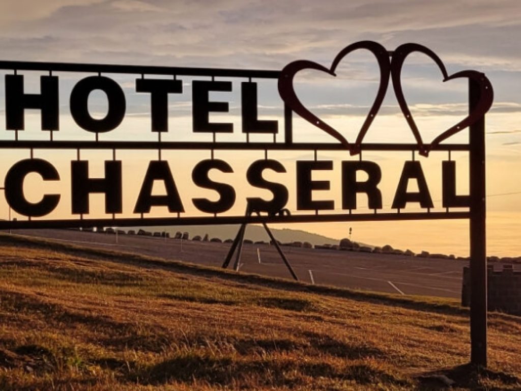 Capture-decran_23-1-2026_103823_chasseral-hotel.ch_