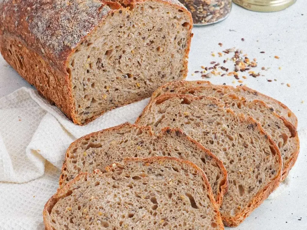 pain-levain-graines-moule